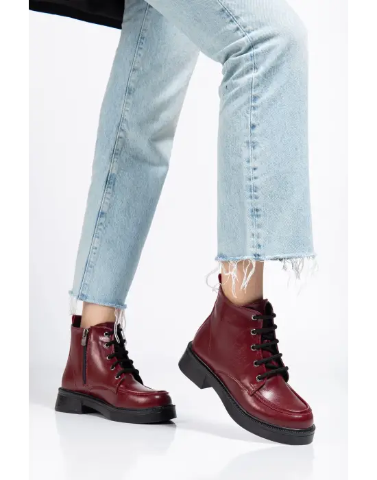 02-2001 Bordo Kırışık Rugan Bağcıklı Fermuarlı Günlük Kadın Bot