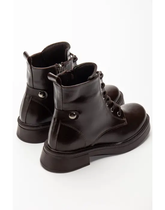 02-2003 Kahve Kırışık Rugan Bağcıklı Fermuarlı Günlük Kadın Bot