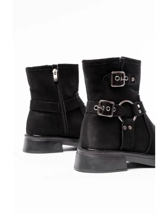 Siyah Süet Toka Aksesuarlı Fermuarlı Günlük Kadın Bot