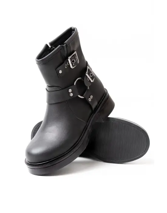 Siyah Toka Aksesuarlı Fermuarlı Günlük Kadın Bot