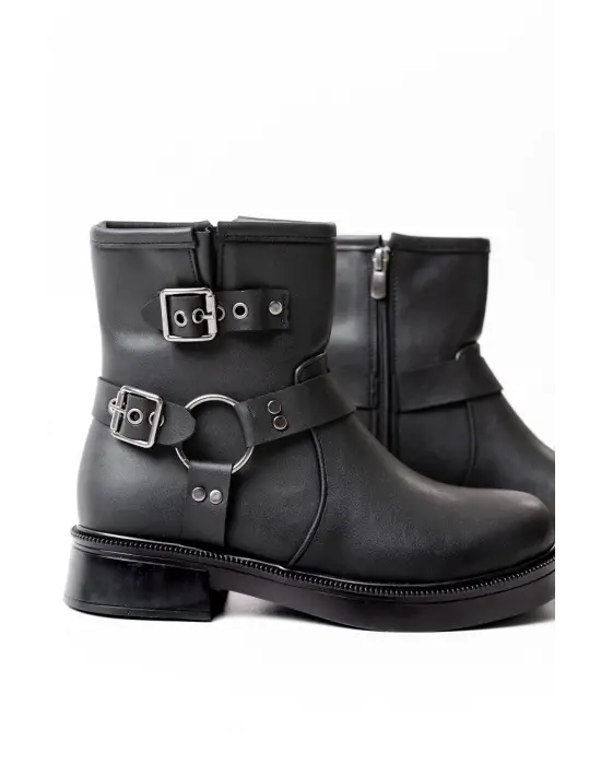 Siyah Toka Aksesuarlı Fermuarlı Günlük Kadın Bot