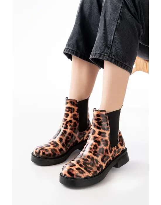 Leopar Lastikli Günlük Kadın Bot