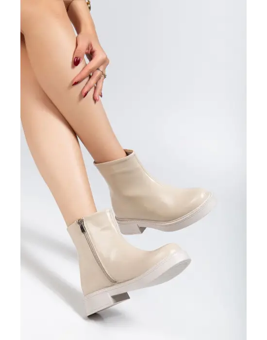 02-3033 Bej Kırışık Rugan Fermuarlı Günlük Kadın Bot