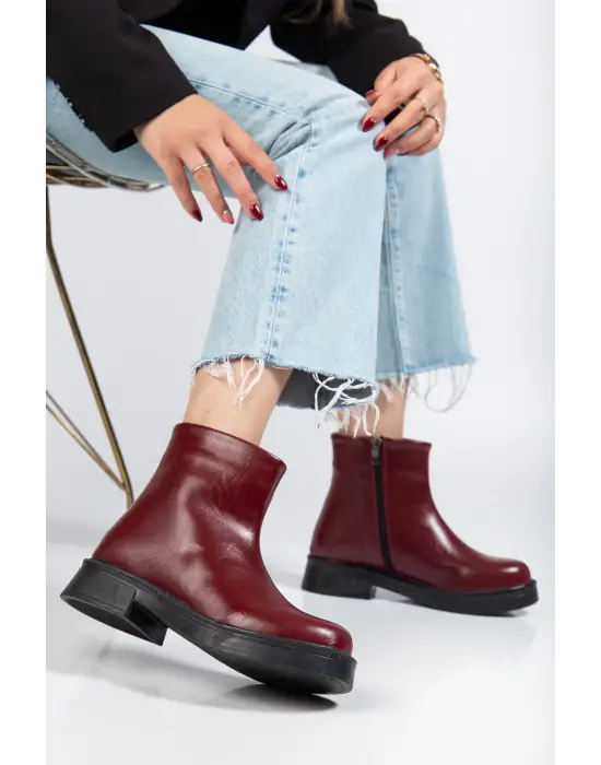 02-3033 Bordo Kırışık Rugan Fermuarlı Günlük Kadın Bot