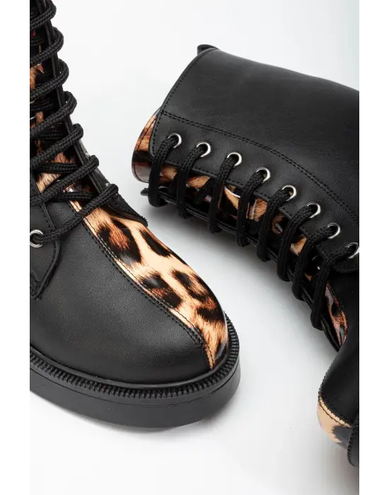 Siyah Cilt Leopar Bağcıklı Fermuarlı Günlük Kadın Bot