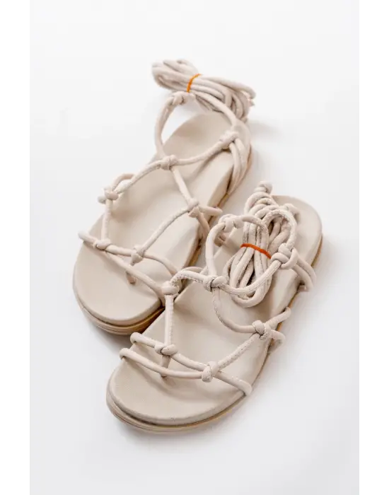 Bej Bilekten Bağcıklı Kadın Sandalet