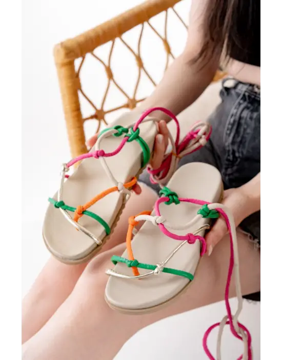 Multi Bilekten Bağcıklı Kadın Sandalet