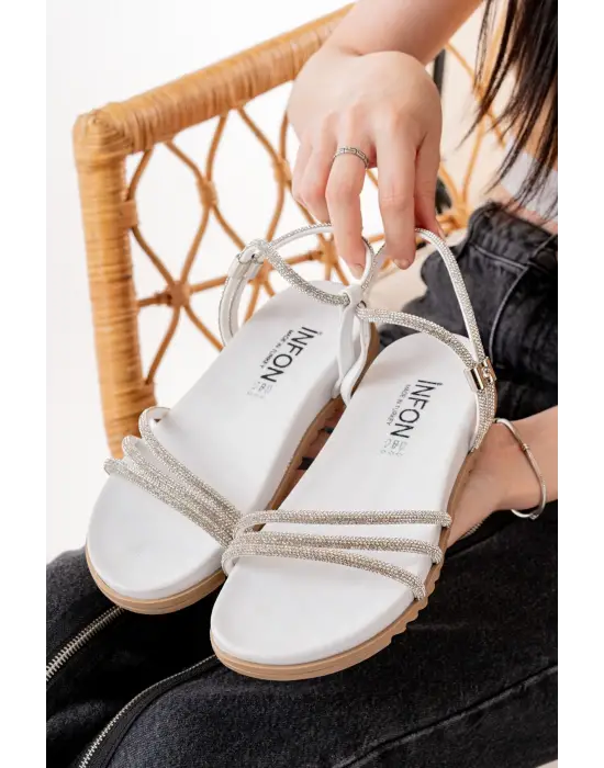 Beyaz Taşlı Kadın Sandalet