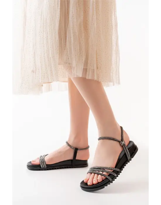 Siyah Platin Taşlı Günlük Kadın Sandalet