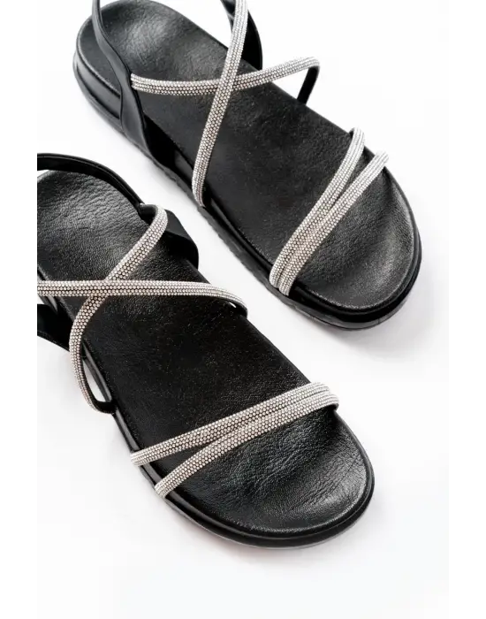 1001-1105 Siyah Gümüş Taşlı Günlük Kadın Sandalet