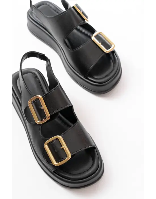 1187 Siyah Dolgu Topuk Lastik Baretli  Kadın Sandalet