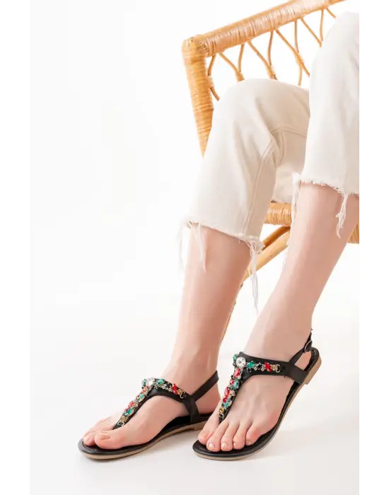 Siyah Multi Taşlı Parmak Arası Kadın Sandalet