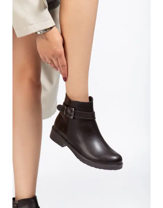 165-204/1 Kahve Kroko Toka Aksesuarlı Fermuarlı Günlük Kadın Bot