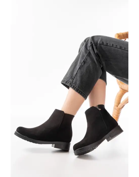 Siyah Süet Fermuarlı Günlük Kadın Bot