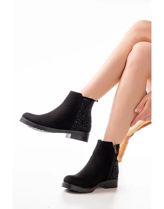 Siyah Süet Taş Aksesuarlı Fermuarlı Günlük Kadın Bot