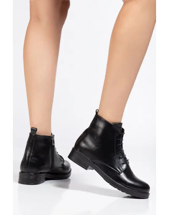 165-225 Siyah Yanki Bağcıklı Fermuarlı Günlük Kadın Bot