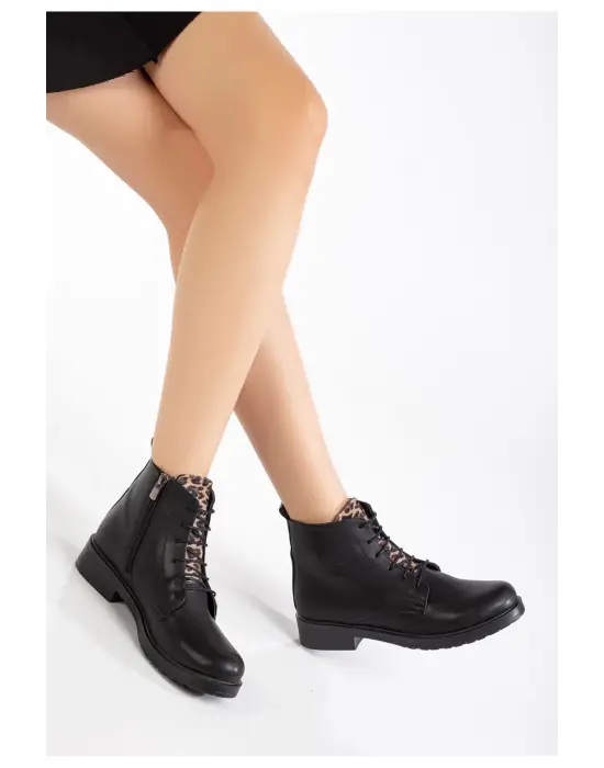 Siyaha Leopar Bağcıklı Fermuarlı Günlük Kadın Bot