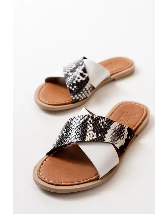 Beyaz Ortopedik Hakiki Deri Çapraz Bantlı Kadın Terlik