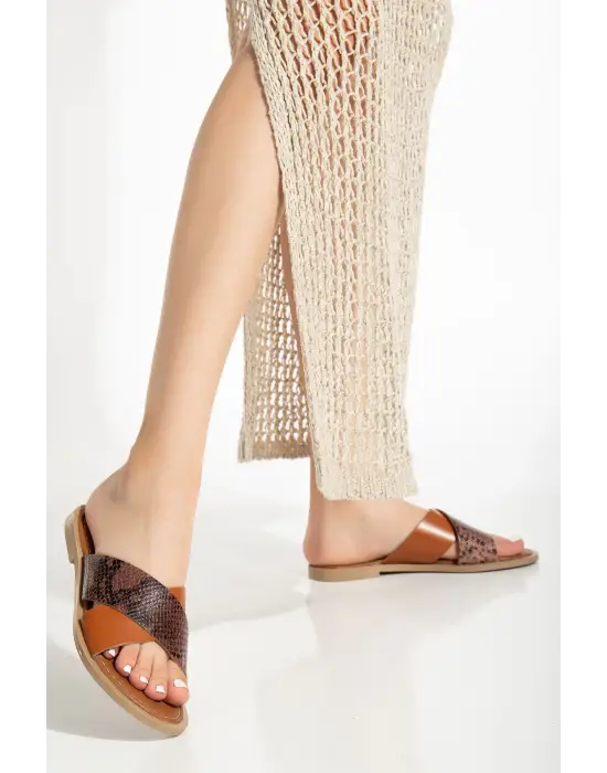 Taba Ortopedik Hakiki Deri Çapraz Bantlı Kadın Terlik