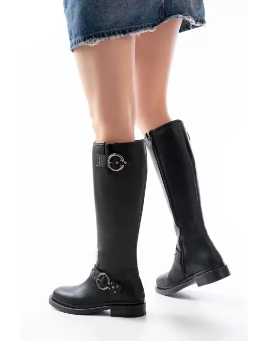 Siyah Toka Aksesuarlı Lastikli Fermuarlı Günlük Kadın Çizme