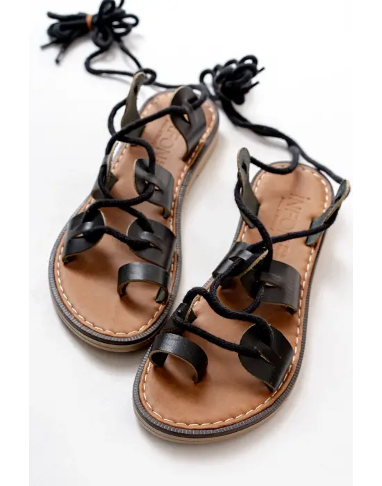 Siyah Bilekten Bağlamalı Ortopedik Hakiki Deri Kadın Sandalet