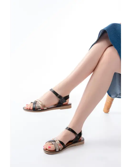 205-015 Siyah Garni Ortopedik Hakiki Deri Dolgu Kadın Sandalet