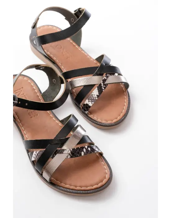 205-093 Siyah Garni Hakiki Deri Ortopedik Taban Kadın Sandalet