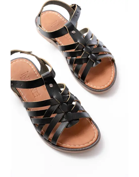 205-208 Siyah Hakiki Deri Ortopedik Taban Kadın Sandalet