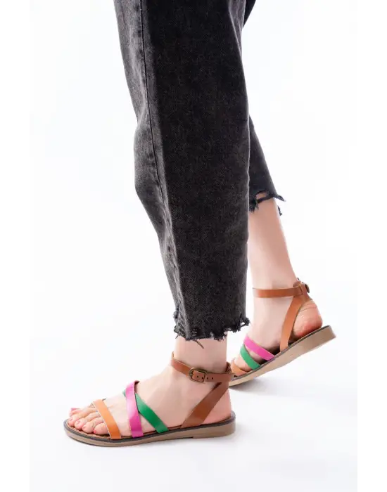 205-209 Multi Hakiki Deri Tokalı Parmak Arası Kadın Sandalet