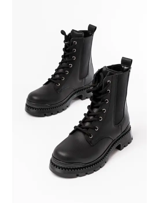 Siyah Luna Düz Topuklu Bağcıklı Lastikli Günlük Kadın Bot