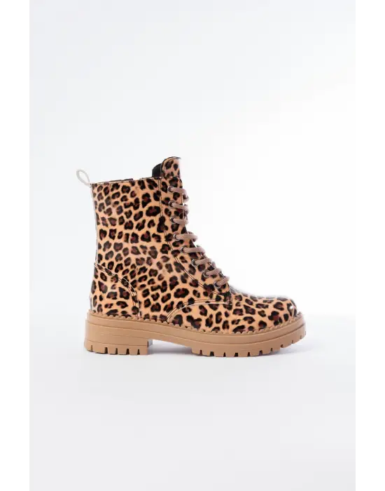 Parlak Leopar Bağcıklı Fermuarlı Günlük Kadın Bot