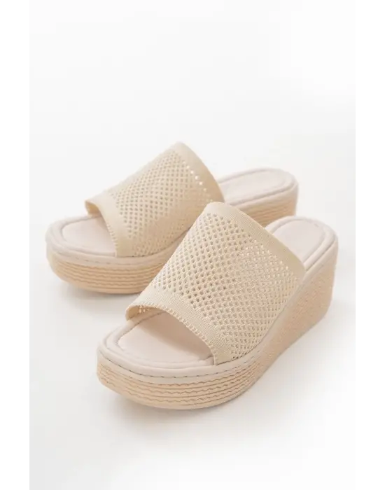 Bej Triko Günlük Ortopedik Dolgu Topuk Kadın Terlik