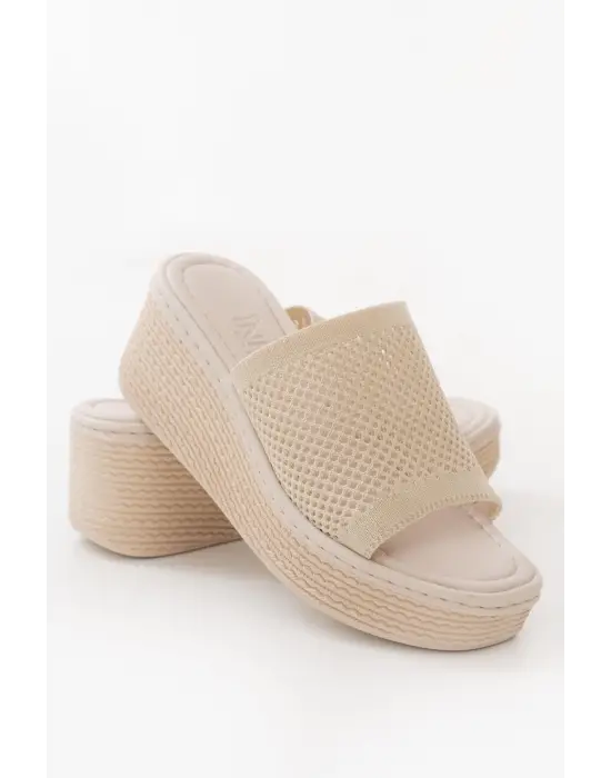 Bej Triko Günlük Ortopedik Dolgu Topuk Kadın Terlik