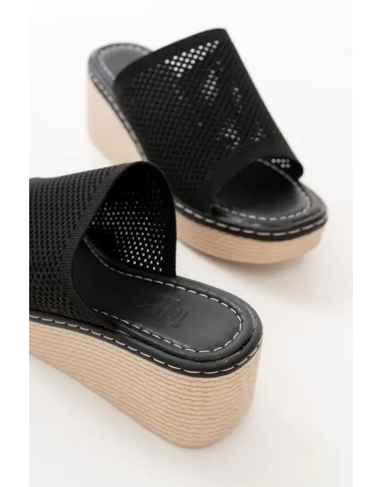 Siyah Triko Günlük Ortopedik Dolgu Topuk Kadın Terlik