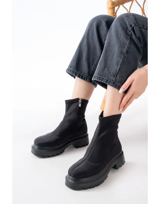 Siyah Dalgıç Fermuarlı Günlük Kadın Bot