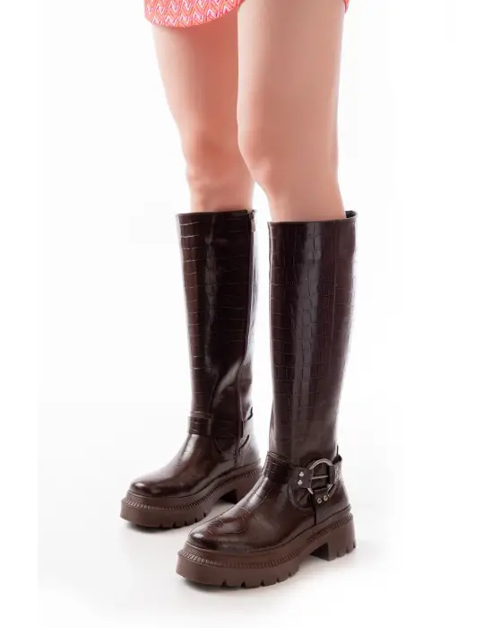 236-3021 Kahverengi Kroko Fermuarlı Günlük Kadın Çizme