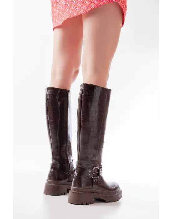 236-3021 Kahverengi Kroko Fermuarlı Günlük Kadın Çizme
