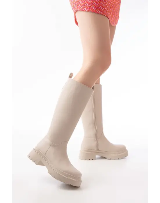 Bej Fermuarlı Günlük Kadın Çizme