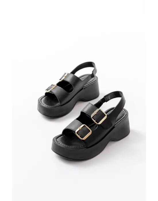 24414-572 Siyah Tokalı  Günlük Dolgu Topuk Kadın Sandalet