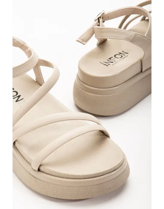 Bej Dolgu Topuk Kadın Sandalet