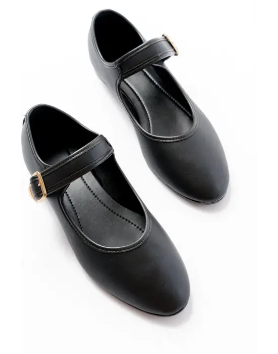 2606 Siyah Baretli Günlük Bayan Ayakkabı