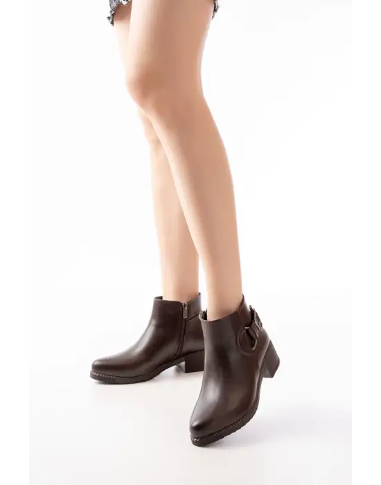 Kahverengi Toka Aksesuarlı Fermuarlı Günlük Kadın Bot