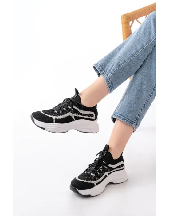 3001  Siyah Bağcıklı Fileli Günlük Spor Ayakkabı