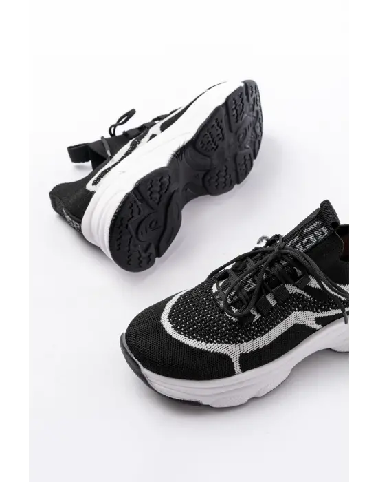 3001  Siyah Bağcıklı Fileli Günlük Spor Ayakkabı