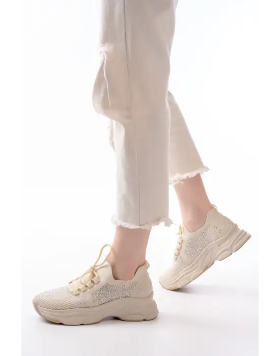 3002  Bej Bağcıklı Fileli Taş Aksesuarlı Günlük Spor Ayakkabı