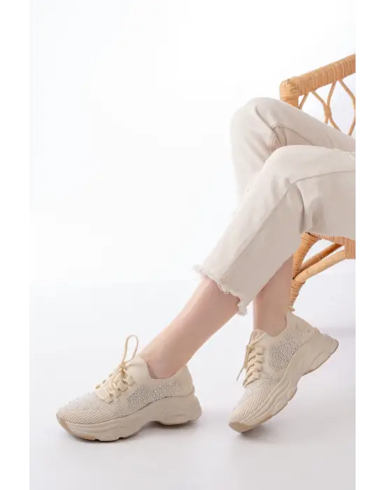 3002  Bej Bağcıklı Fileli Taş Aksesuarlı Günlük Spor Ayakkabı