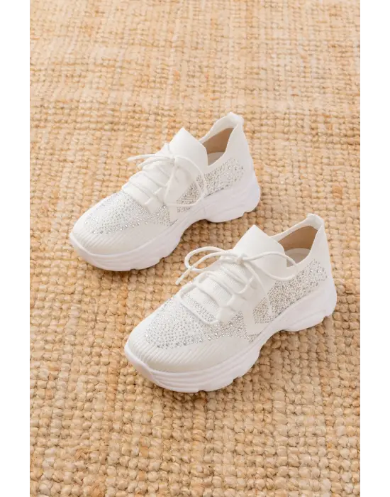 3002  Beyaz Bağcıklı Fileli Taş Aksesuarlı Günlük Spor Ayakkabı
