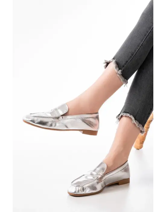 Gümüş Günlük Kadın Babet