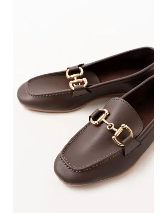 Kahverengi Toka Aksesuarlı Günlük Kadın Babet