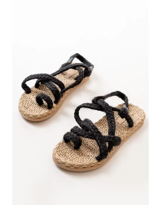 Siyah Hasır Kadın Sandalet